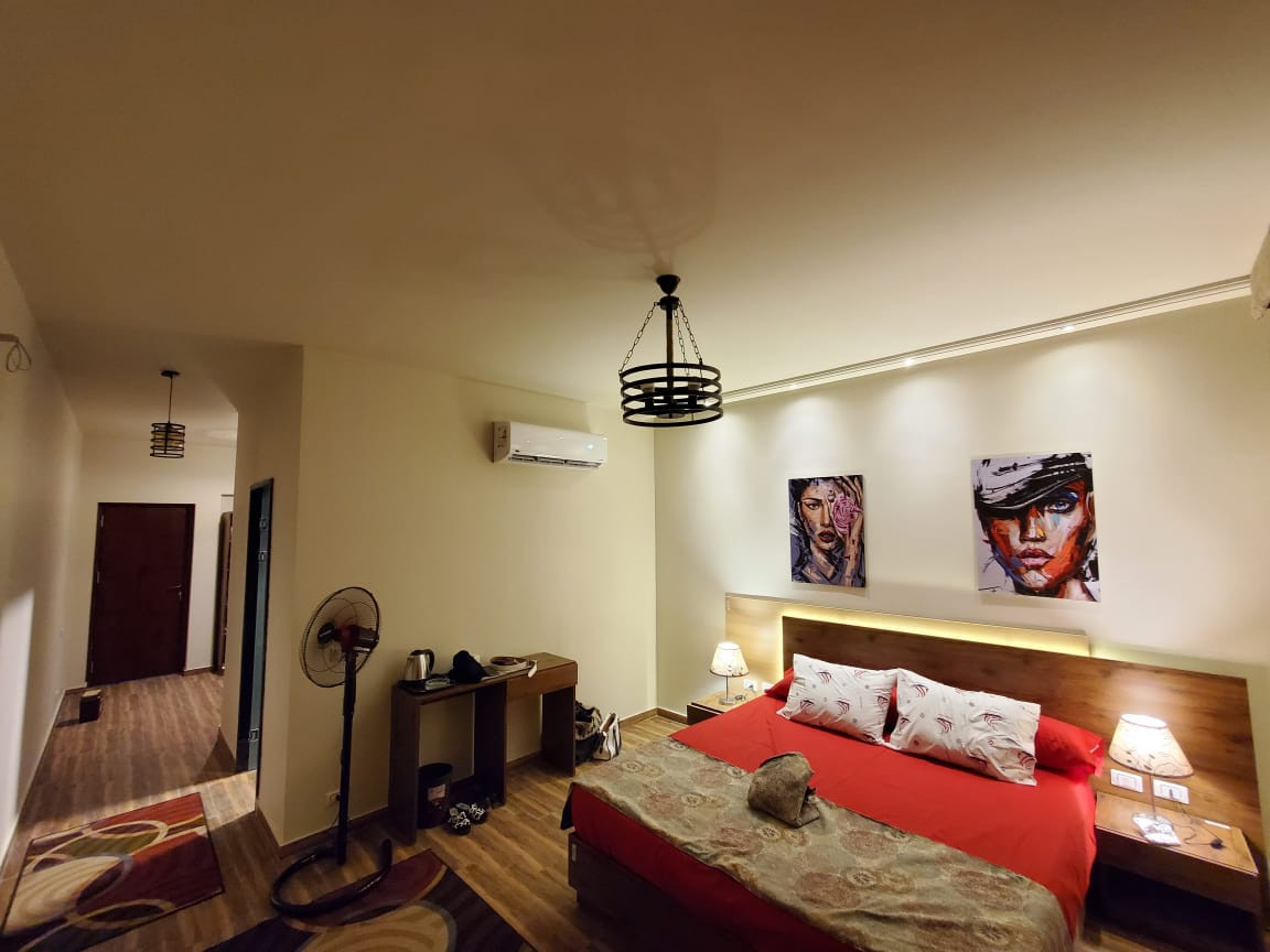 Renzo -   Property 419