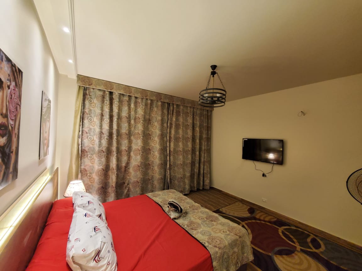 Renzo -   Property 419