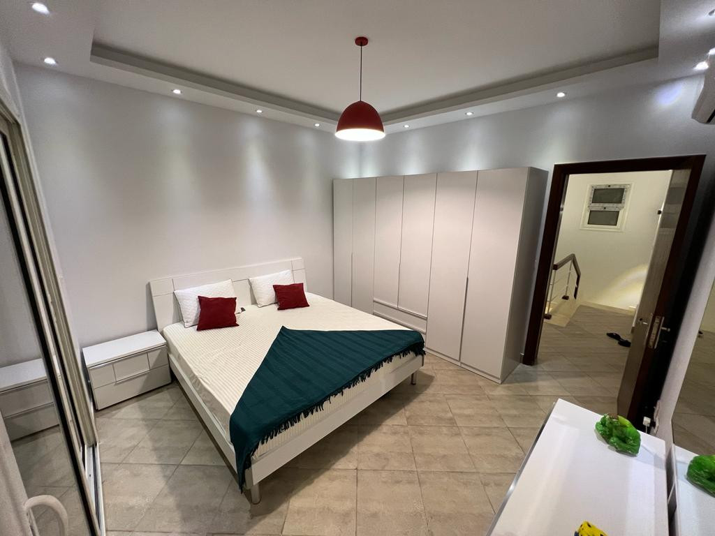 Renzo -   Dublex in Amwaj with Garden