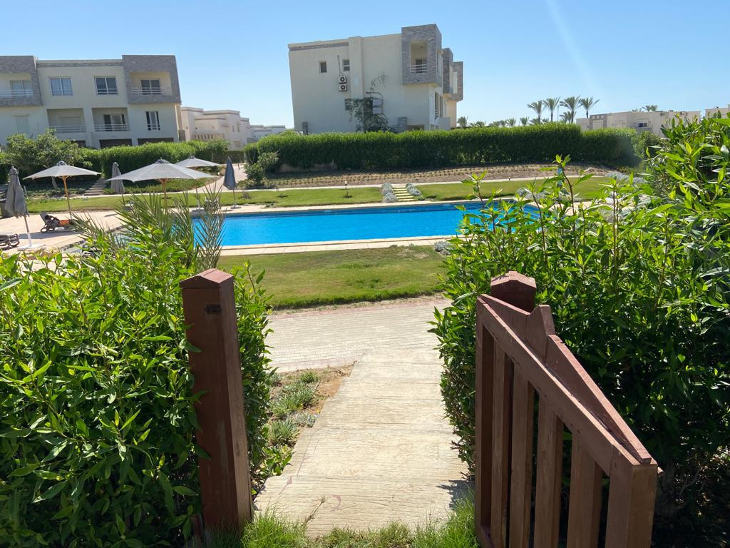 Renzo -   Dublex in Amwaj with Garden