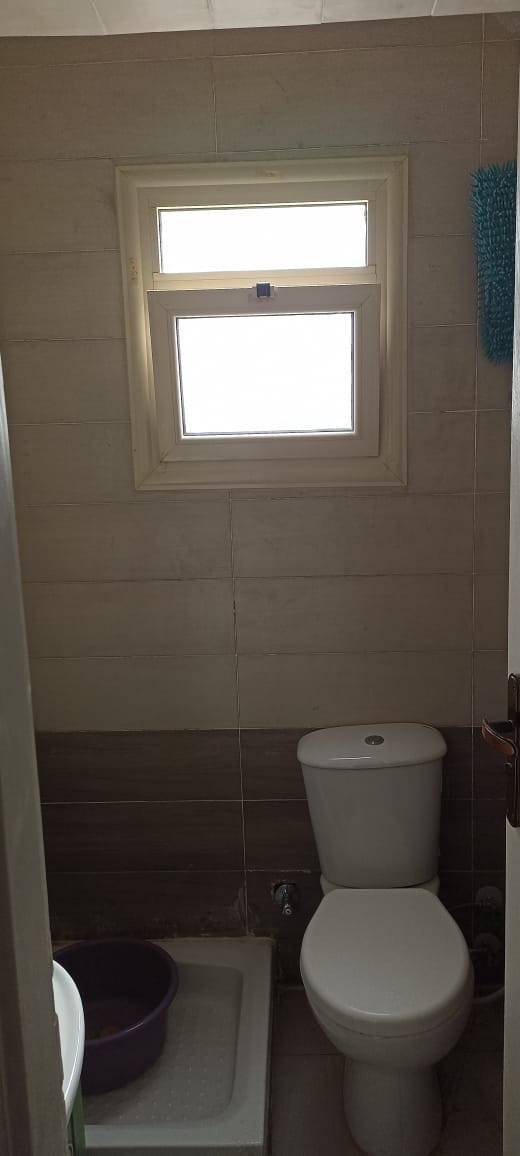 Renzo -   Property 921